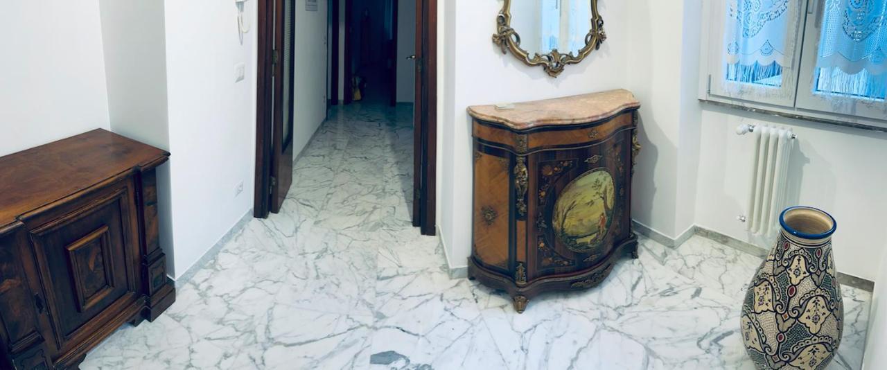 Aqua Claudia And Anio Novus Apartments Rome Bagian luar foto