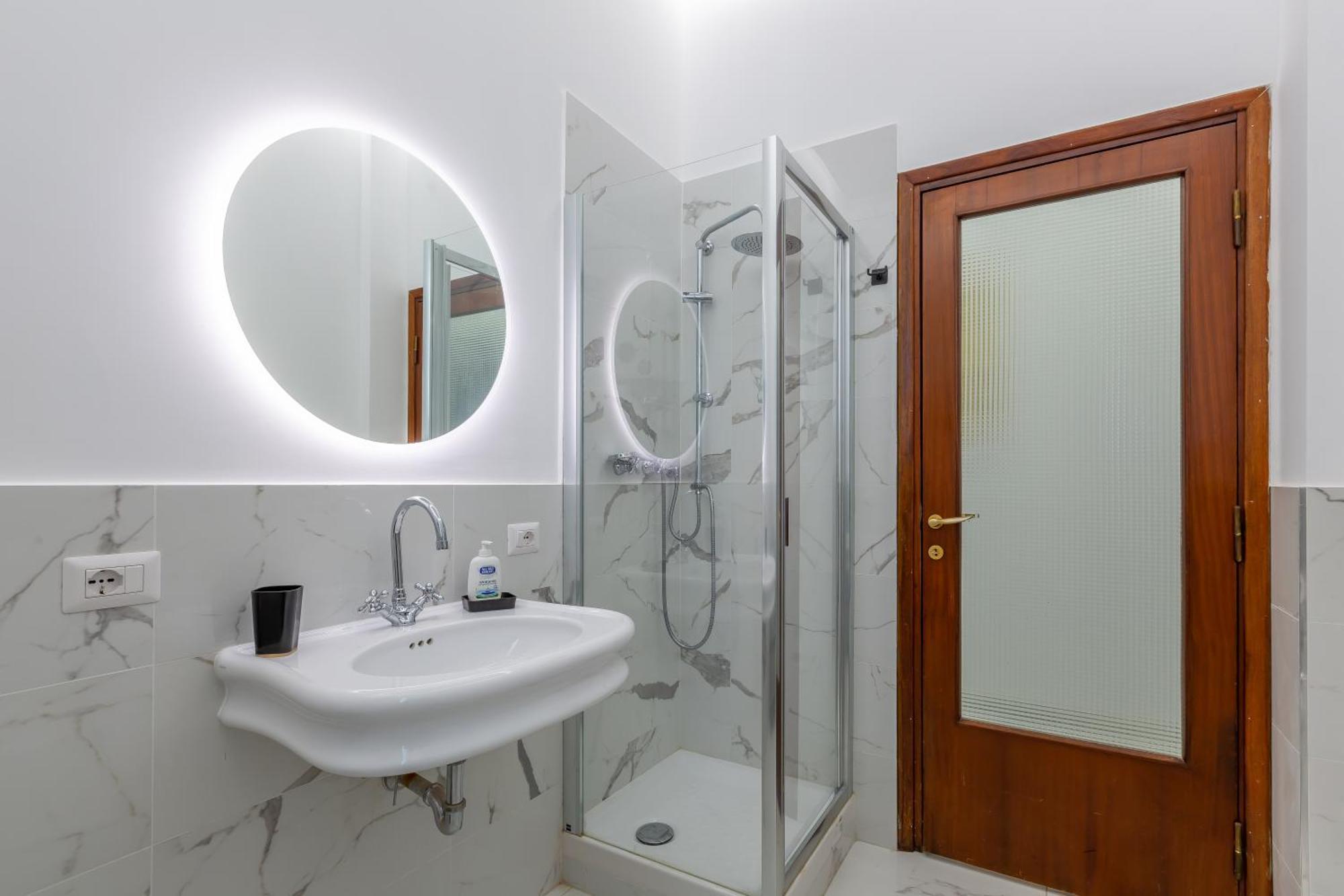 Aqua Claudia And Anio Novus Apartments Rome Bagian luar foto